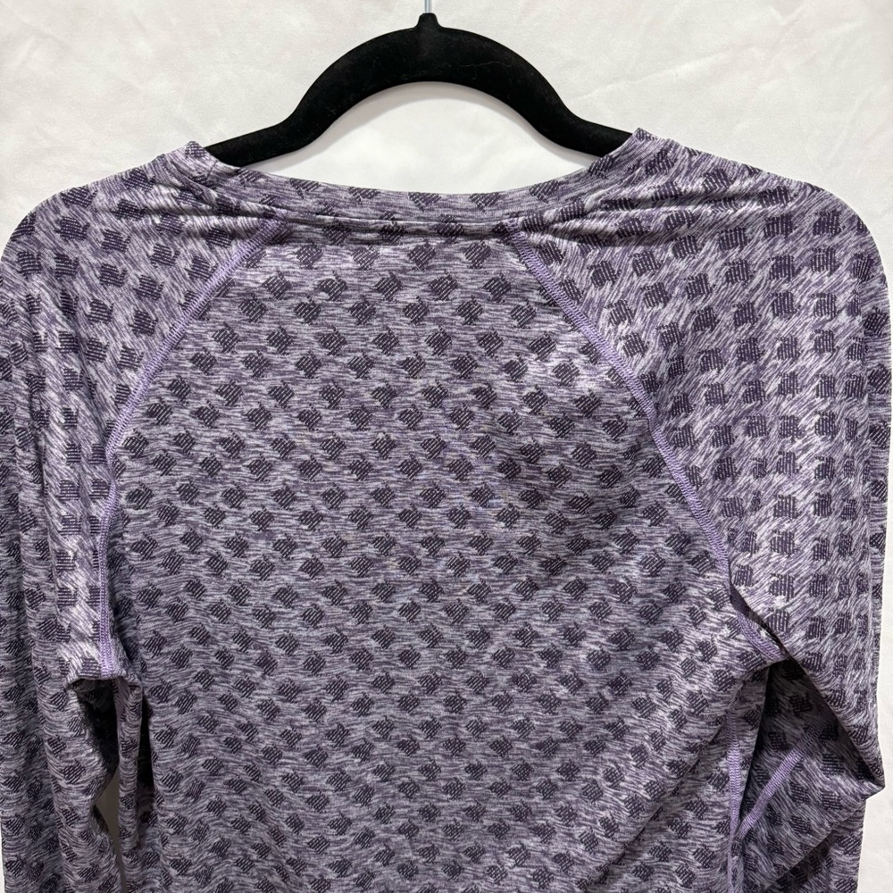 Rabbit Athletic Long Sleeve Training Top Lightweight Stretch Activewear Gym Cute - Picture 8 of 11